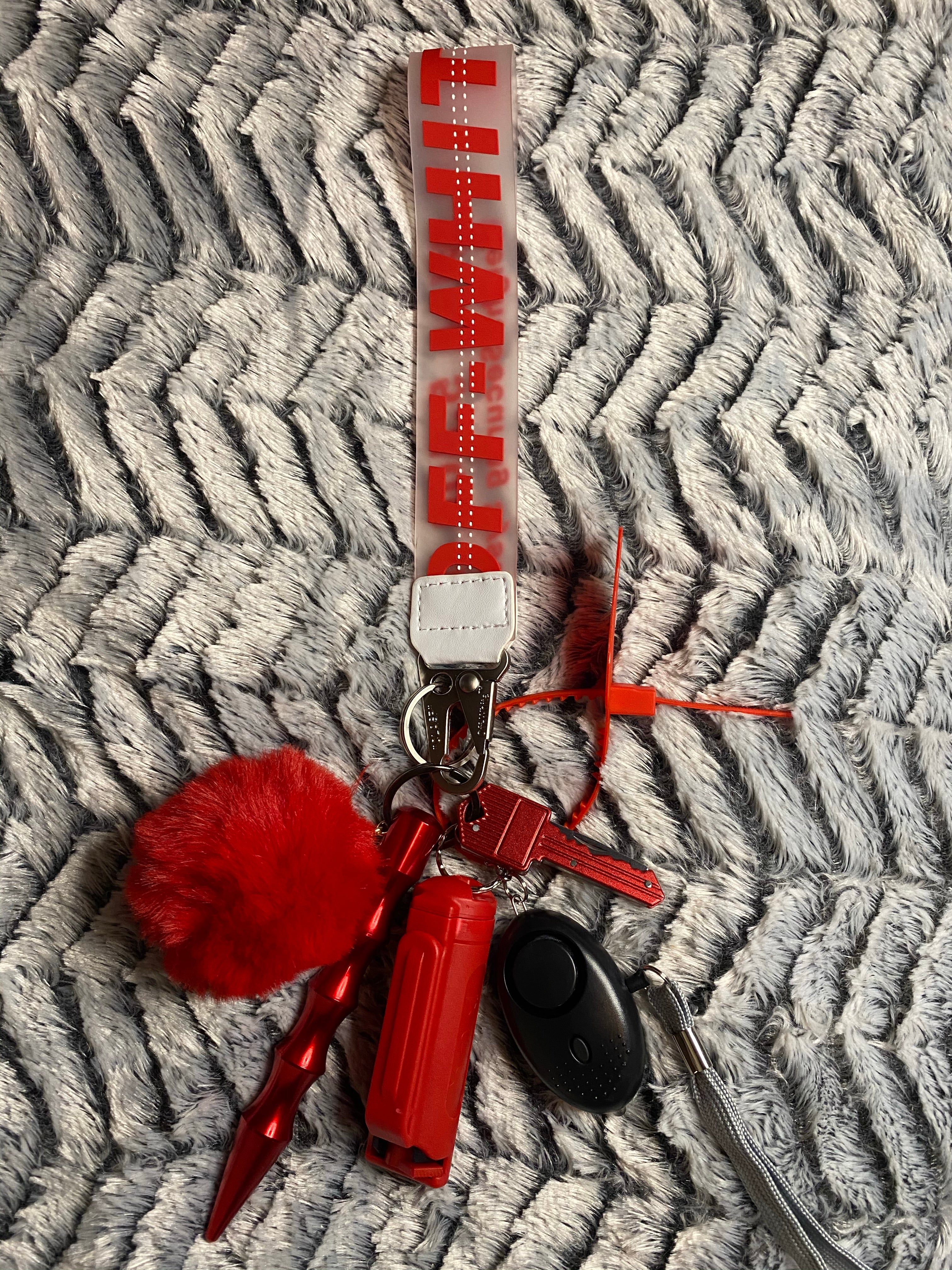 Off-White authentic hand shops cut Keychain