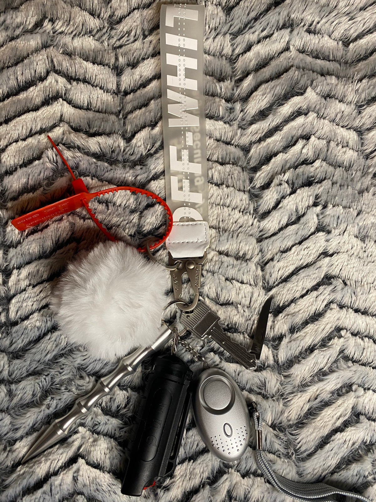 Mini Off White Key Chain Off-White Keychains – Pretty Protective Gear